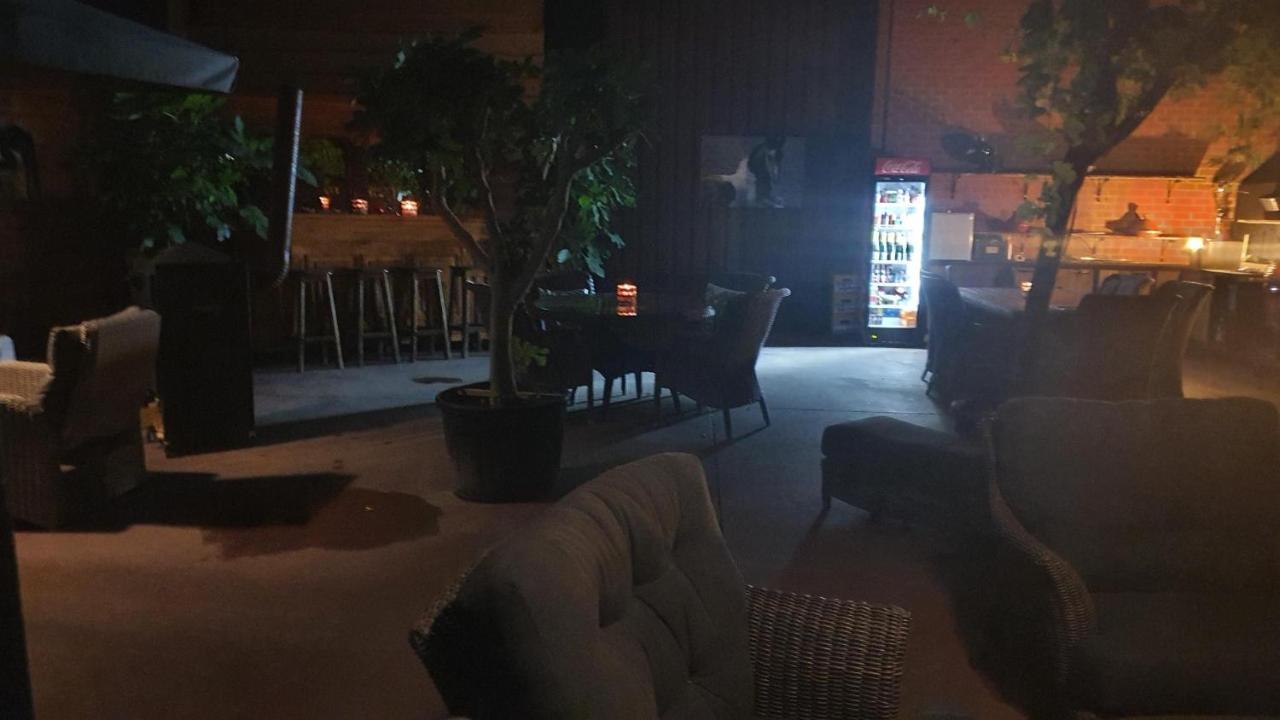 Guesthouse Deladix ฮัสเซลต์ ภายนอก รูปภาพ